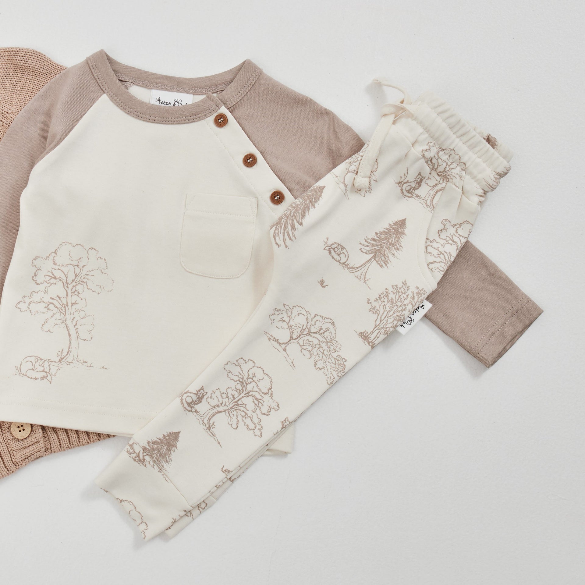 Sleepy Fox Print Tee