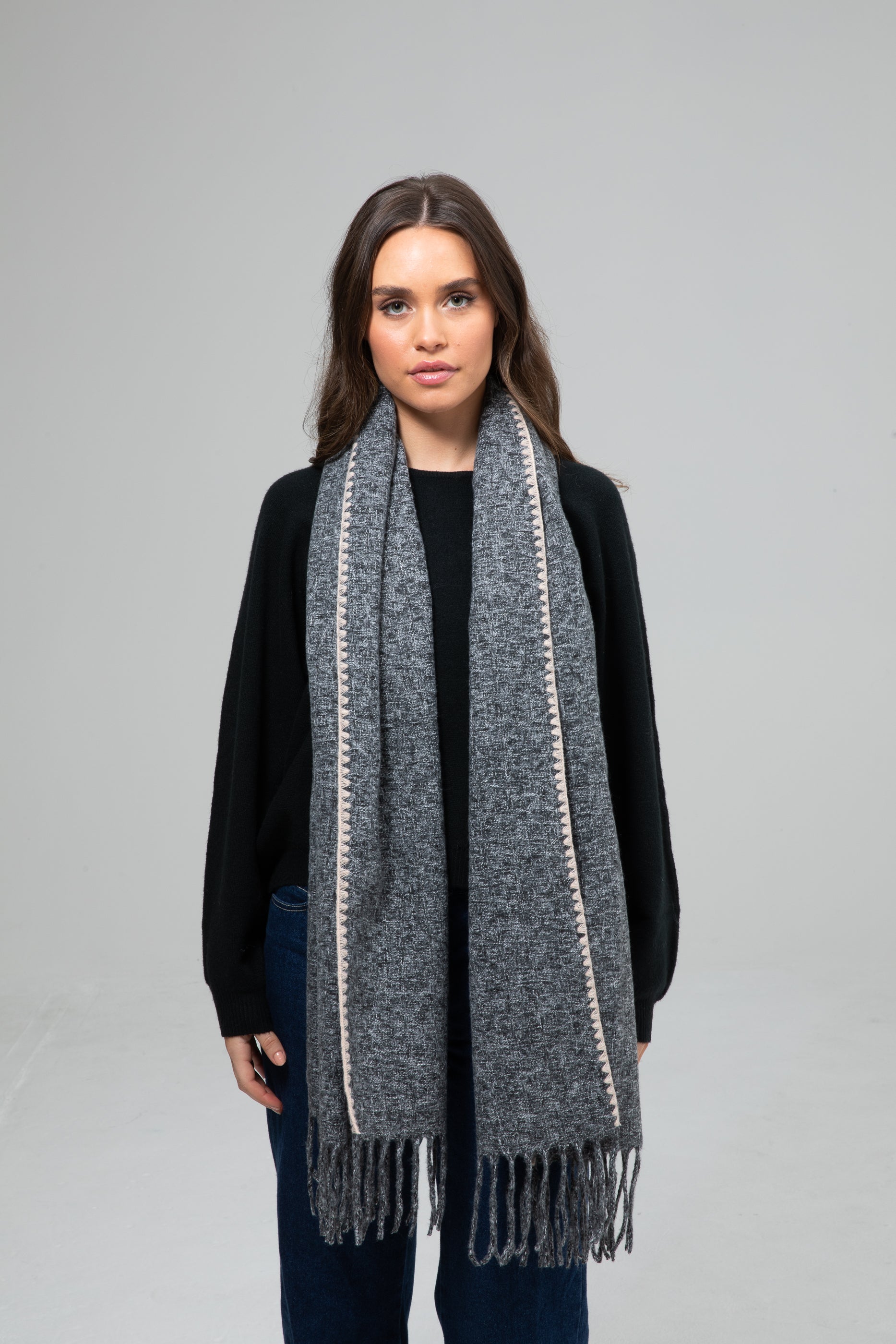 Solana Scarf