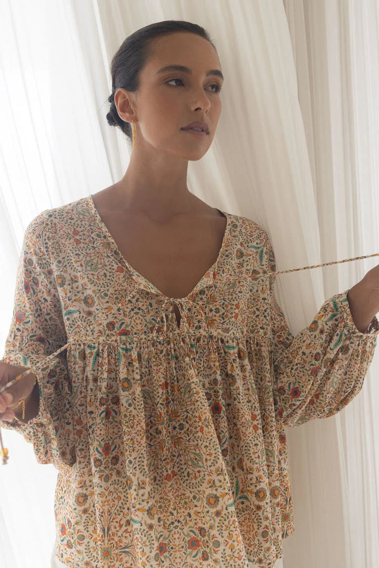 Lara Blouse