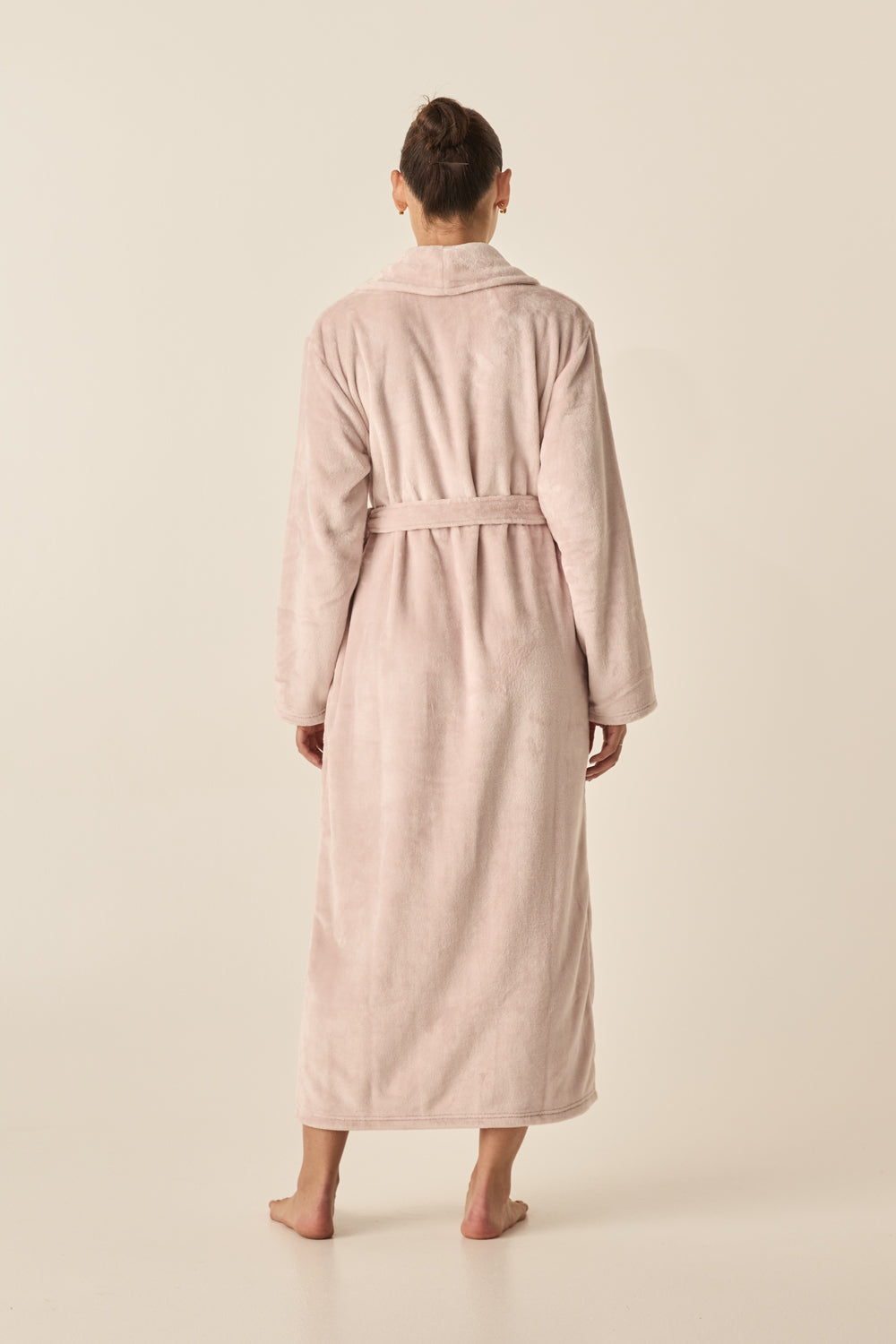Imogin Plush Robe