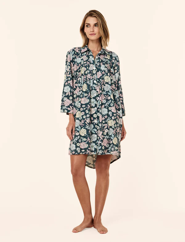 Karolina Cosy Pleat Front Nightie