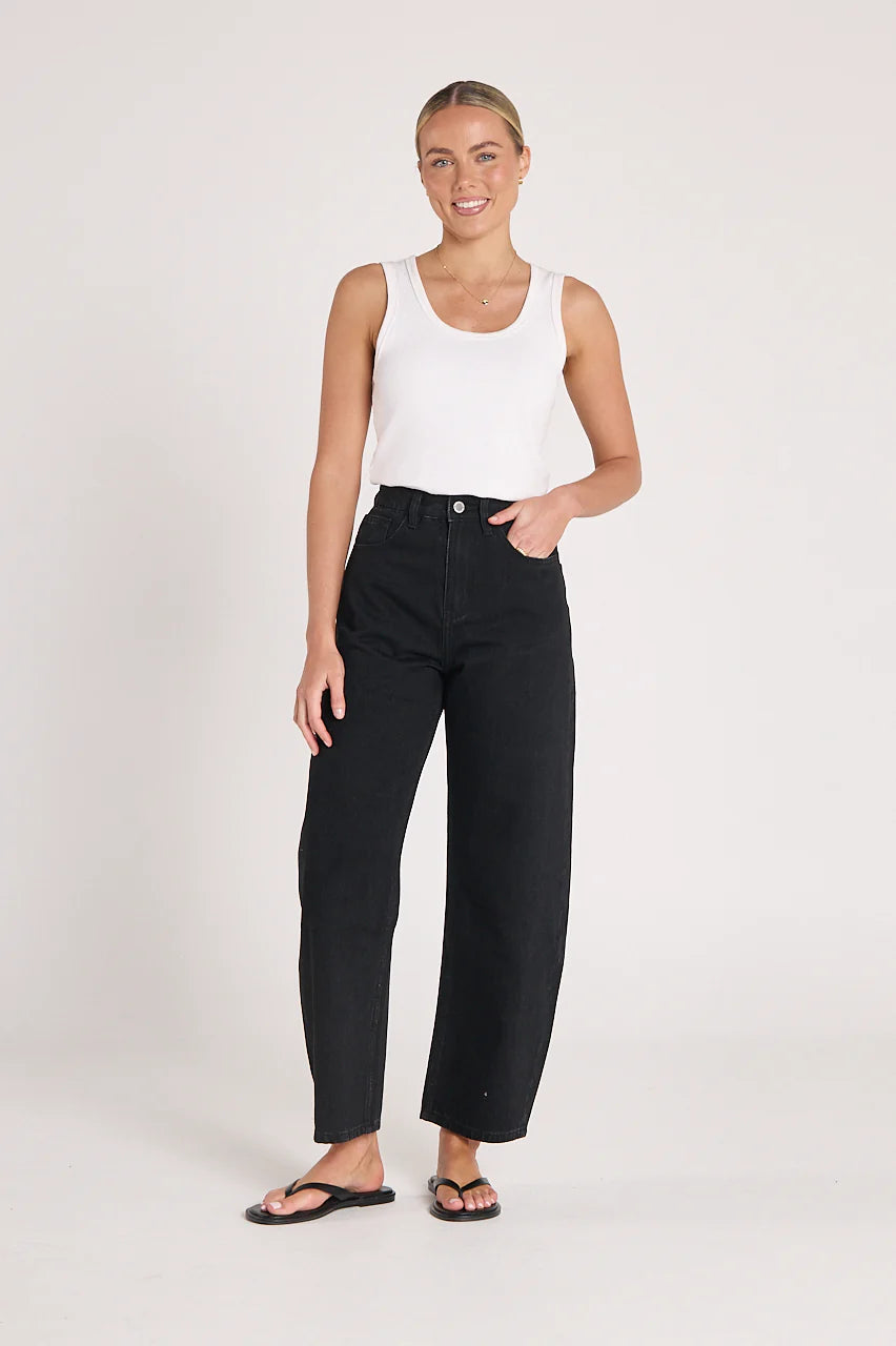 Lola Barrel Jean