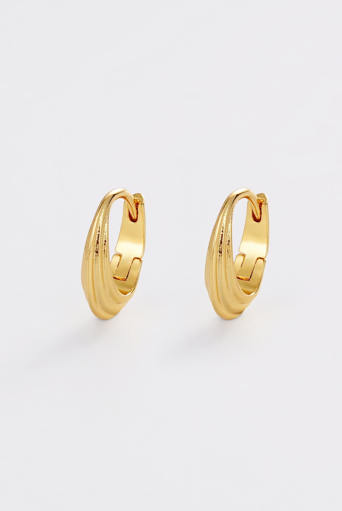 Marley Hoop - Gold or Silver