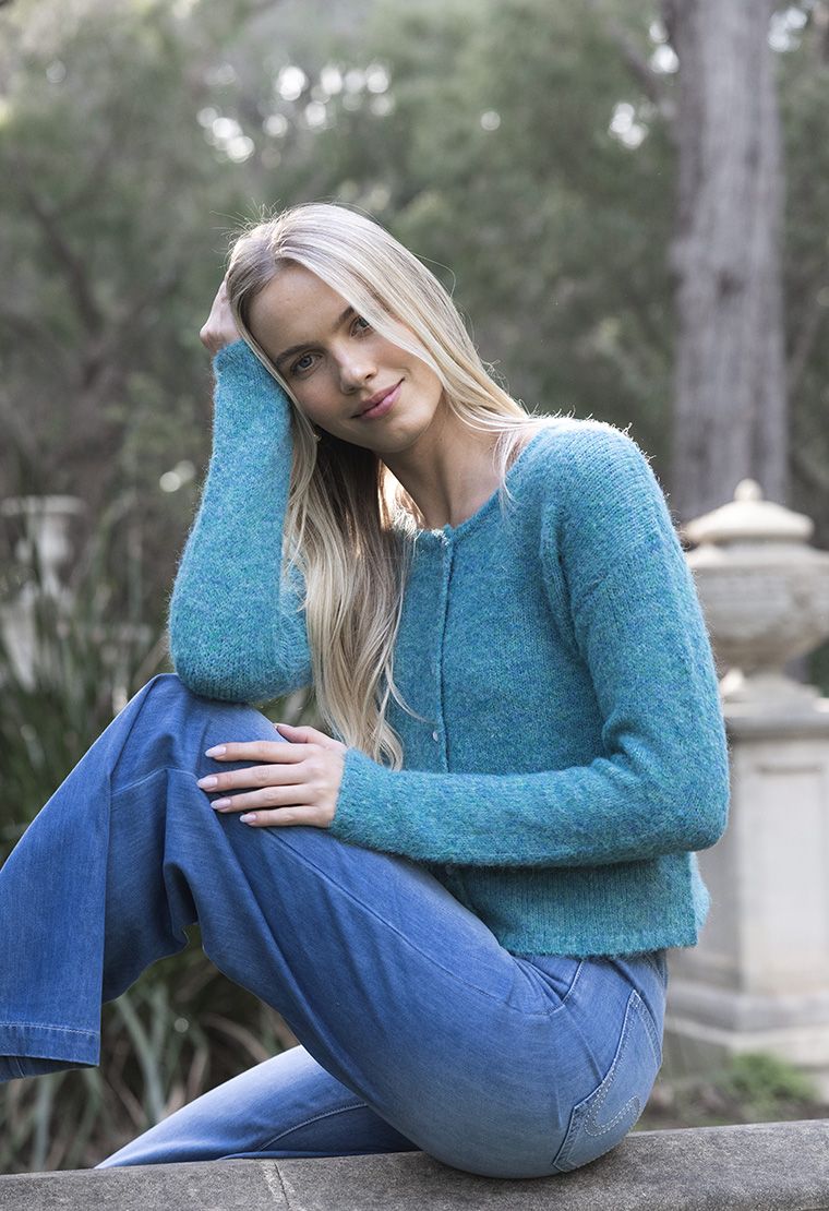Nellie Cardi - Azure or Citrus