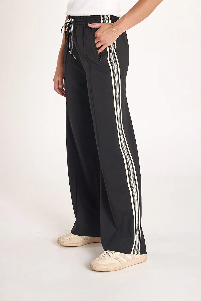 Noah Wide Pant Luxe Black