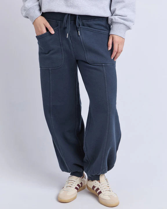 Leo Track Pant