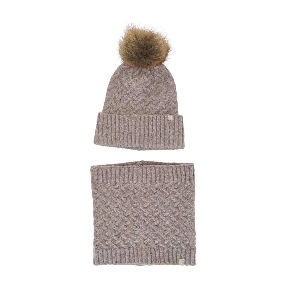 Cable Knit Set