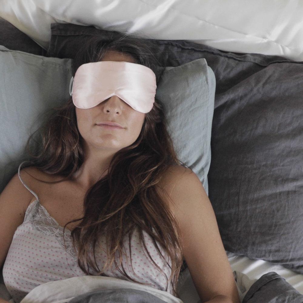 Silk Eye Mask Pink