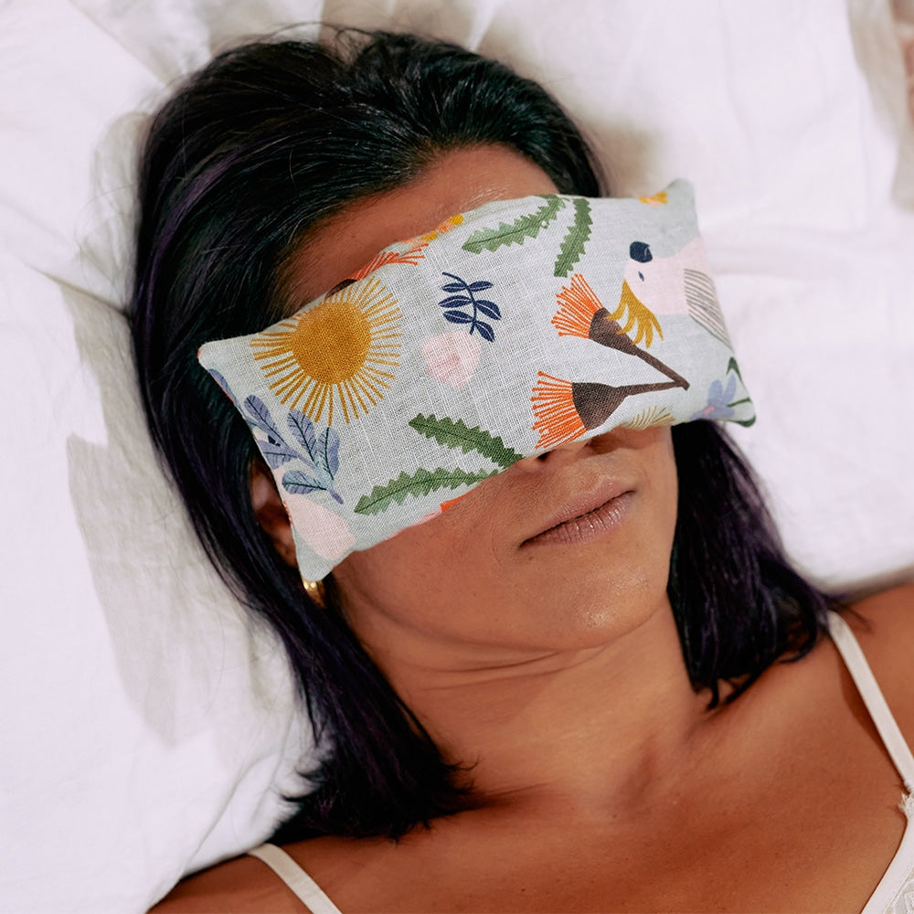 Linen Eye Rest